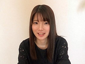 素人娘の全裸図鑑4 今時の女の子13名が恥らいながら脱衣していく様子をじっくり撮影した、変態紳士のためのヘアヌードコレクション　サンプル画像03